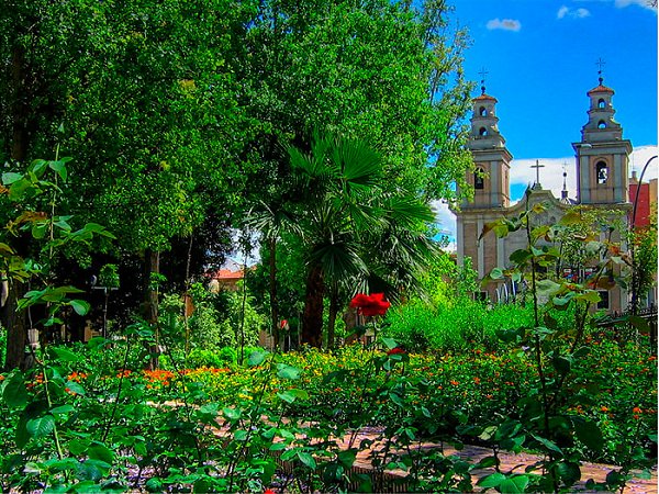 Floridablanca, the first public garden in Spain near your La Manga Club villa